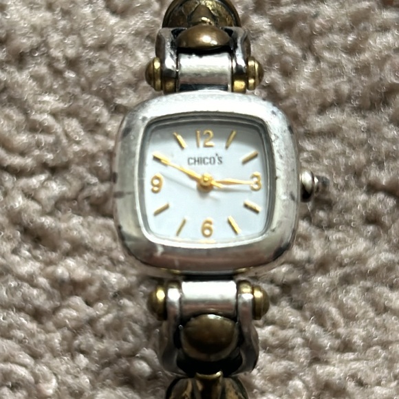 Chico’s women’s vintage two tone gold/silver watch bracelet fits small wrist - Picture 3 of 6
